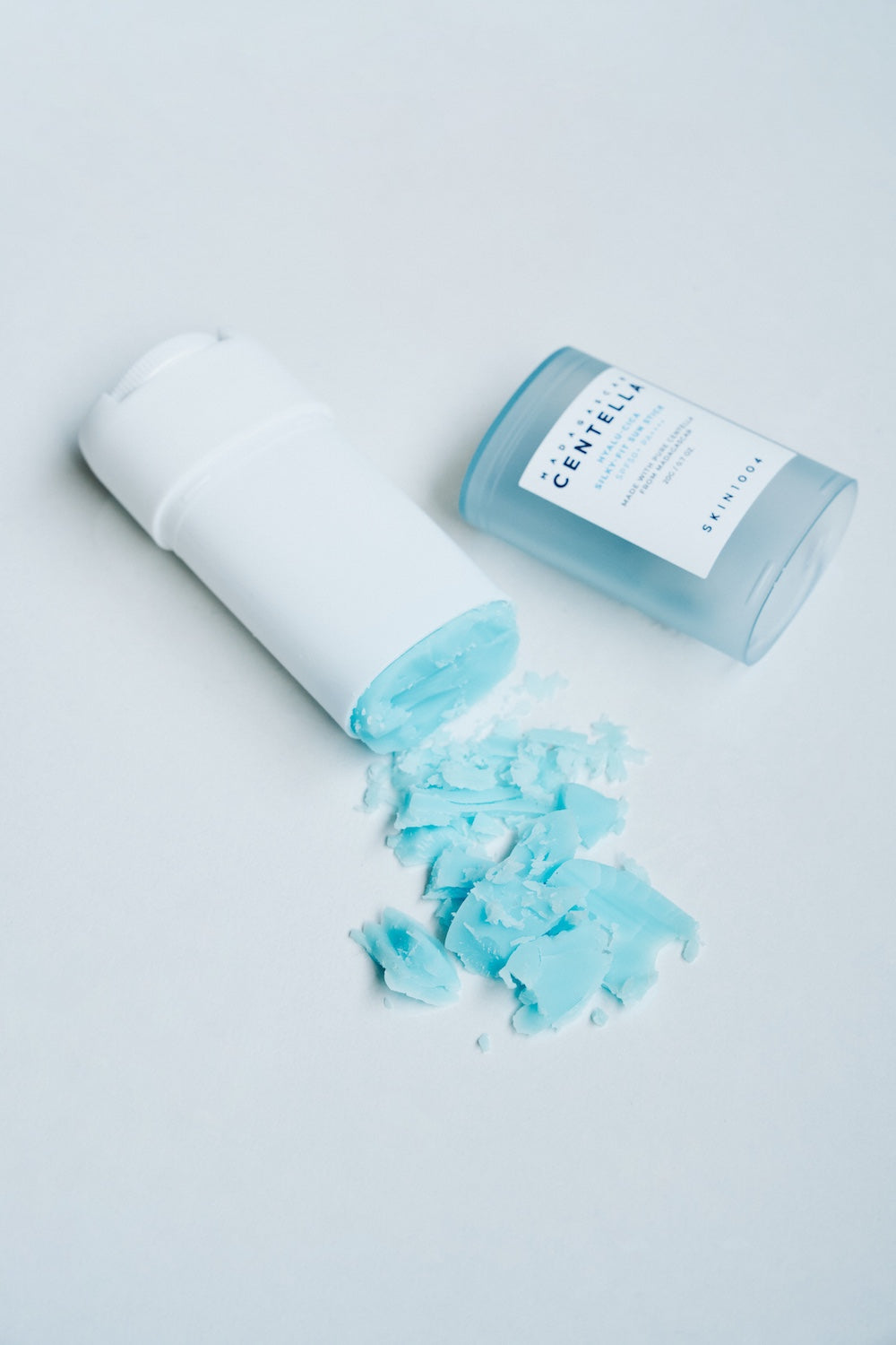 [Skin1004] Madagascar Centella Hyalu-Cica Silky Fit Sun Stick (2 sizes)