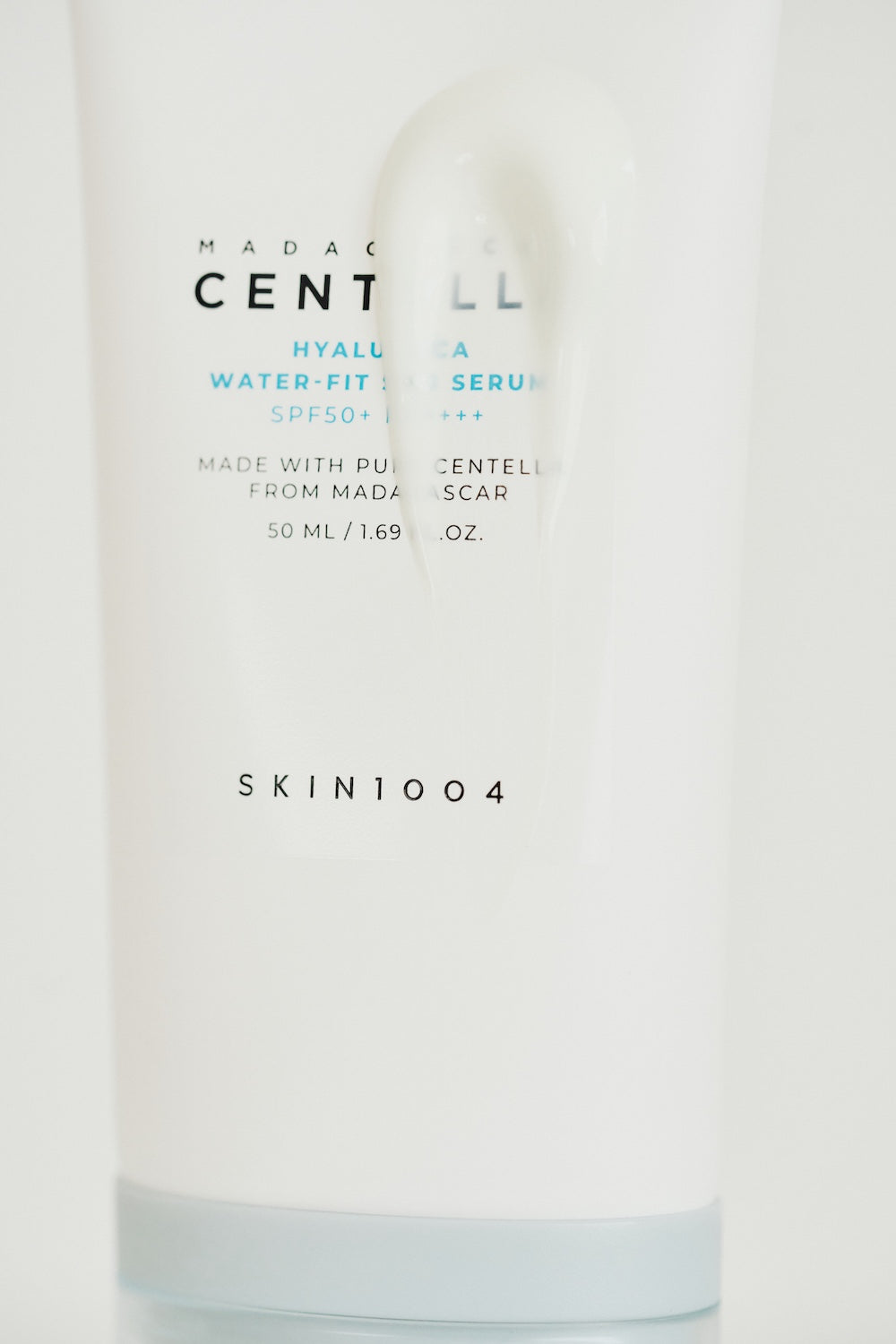 [Skin1004] Madagascar Centella Hyalu-Cica Water-Fit Sun Serum (3 sizes)