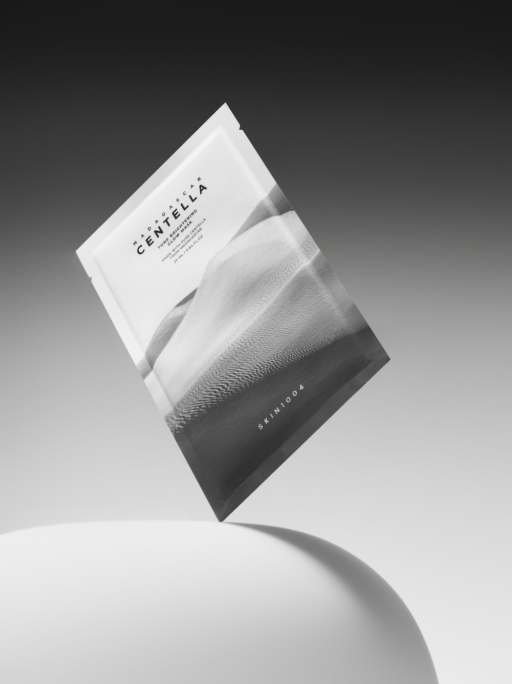 [Skin1004] Madagascar Centella Tone Brightening Glow Mask (2 sizes)